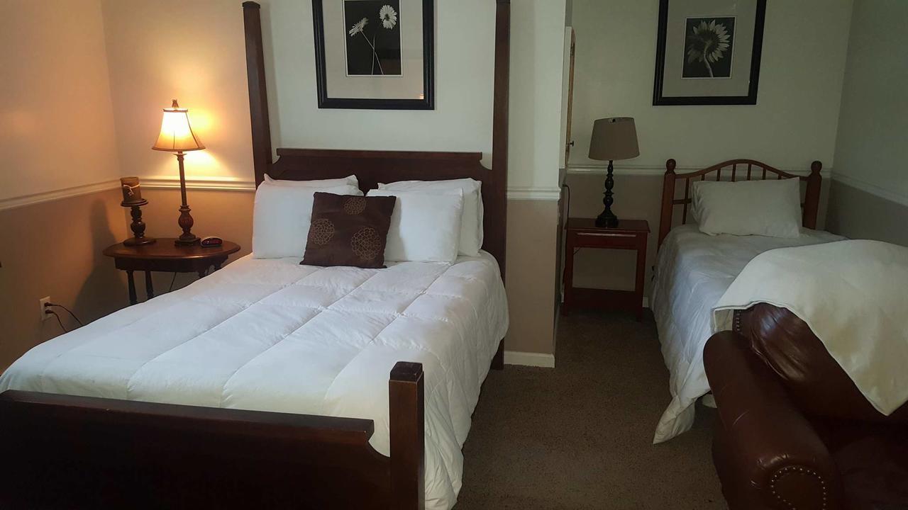 The Bradford Inn Towanda Exteriör bild